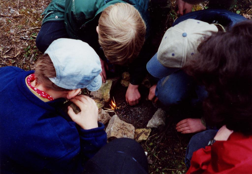 Jarn� V�let Libe�sk�ho Sokola - Radot�n.�dol�, 13.4.2002