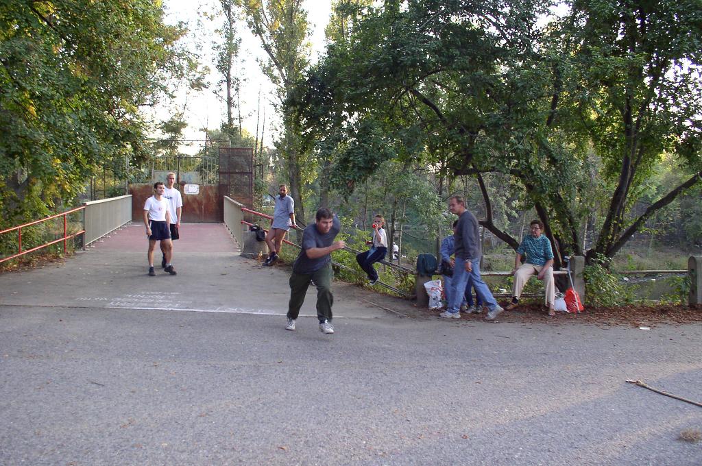 B�h strm� do z�meck�ho vrchu 18.9.2003