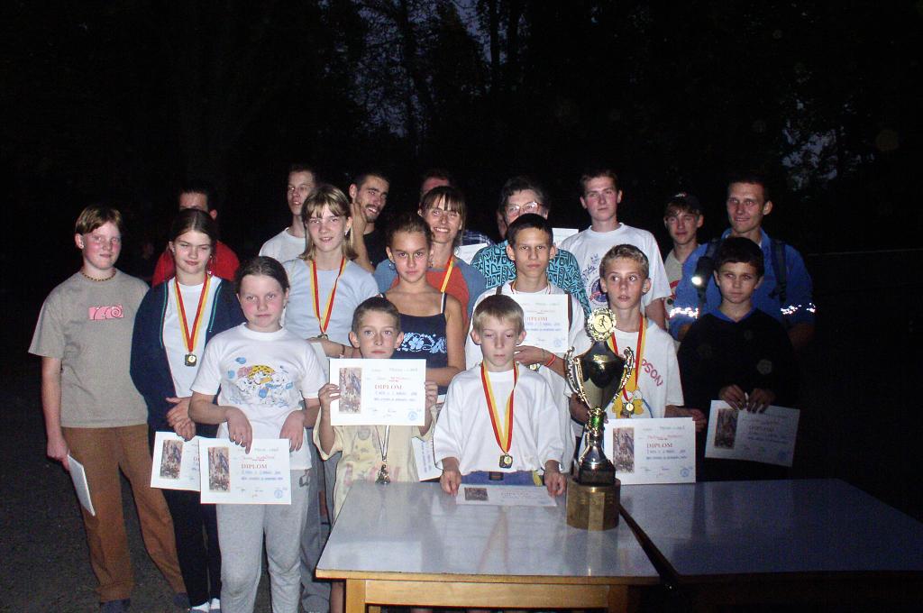 B�h strm� do z�meck�ho vrchu 18.9.2003