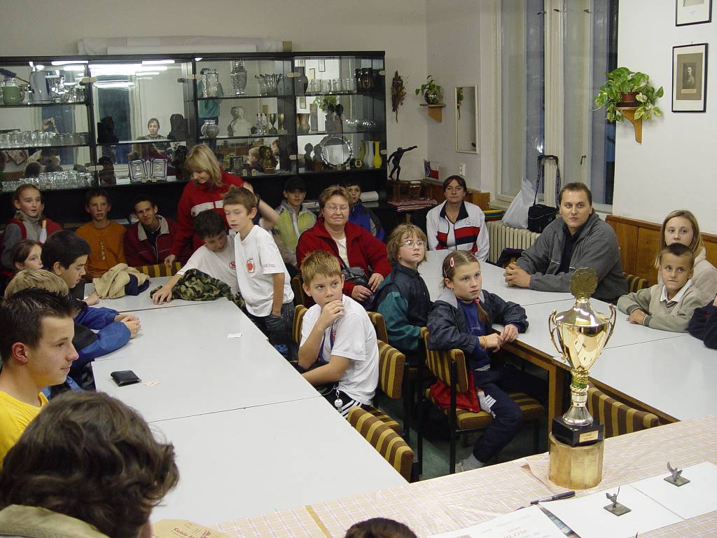 B�h strm� do z�meck�ho vrchu 23.9.2004
