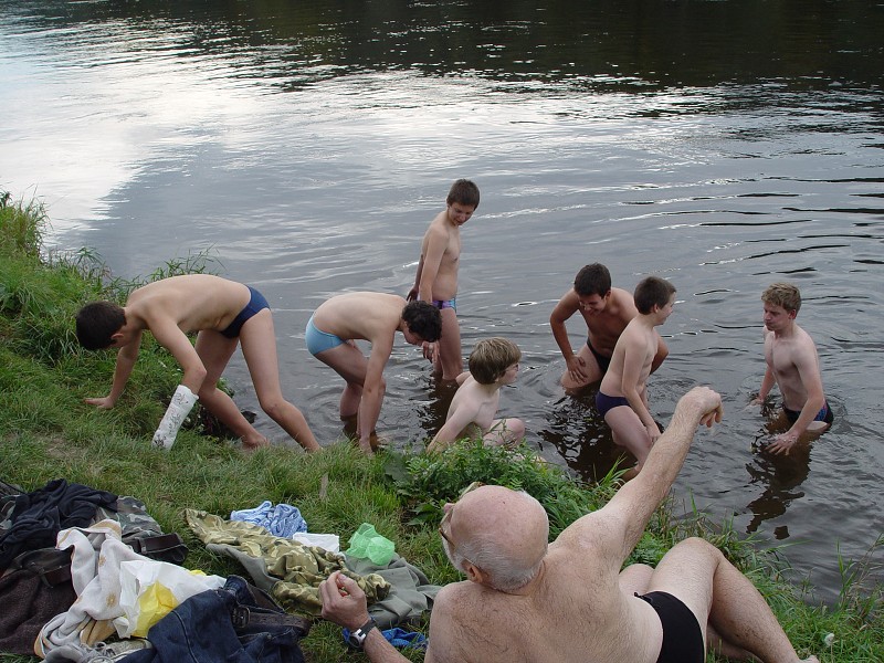 30. podzimn� v�let libe�sk�ho Sokola 8.10. Drah��