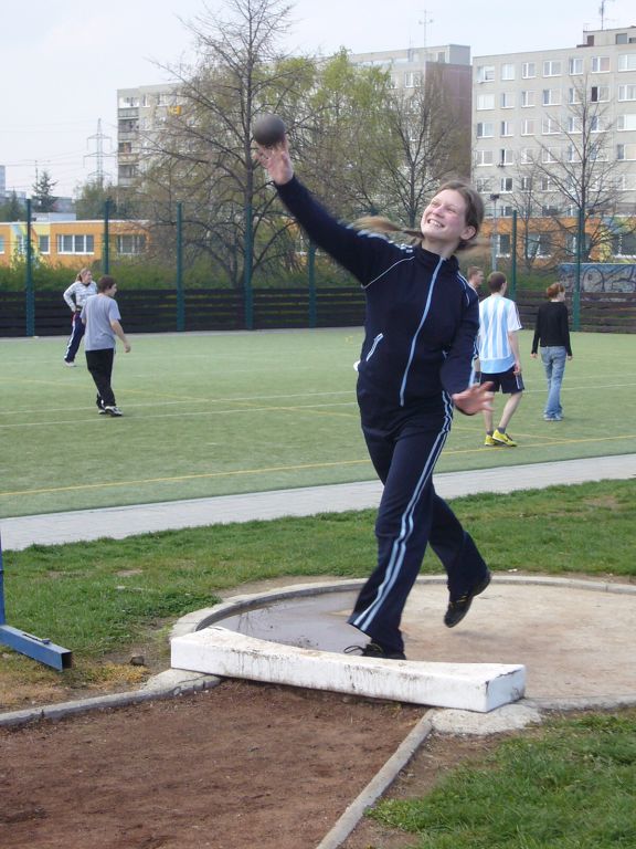 P�ebor Prahy - atletika - dorostenky a �eny 20.4.2008