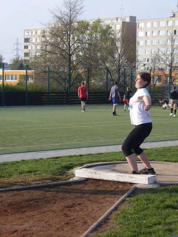 P�ebor Prahy - atletika - dorostenky a �eny 20.4.2008