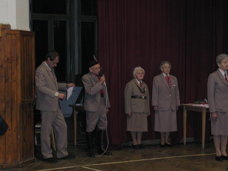 T�locvi�n� akademie Sokola Praha-Libe� - 24.11.2000