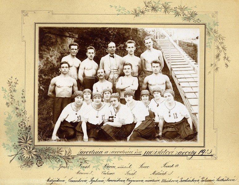 Archiv Sokola Libe� - �innost �len�, Slety