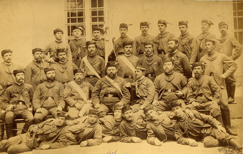 Archivn� fotografie sokolovny 1884(1909)-2006
